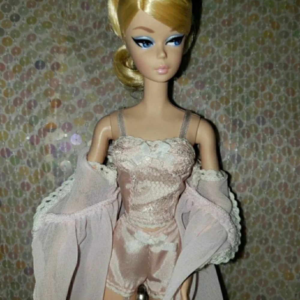 BARBIE SILKSTONE LINGERIE OUTFIT ONLY